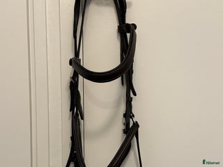 Träns hästutrustning till salu i Örebro - Annons 1