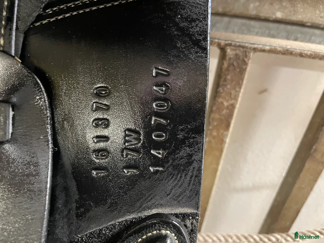 Sadlar hästutrustning till salu: Lippo allegria hoppsadel i Kållekärr - Annons 4