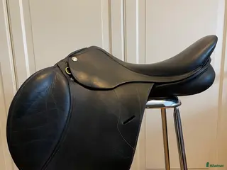 Sadlar hästutrustning Svart hoppsadel i Avesta - Annons 8