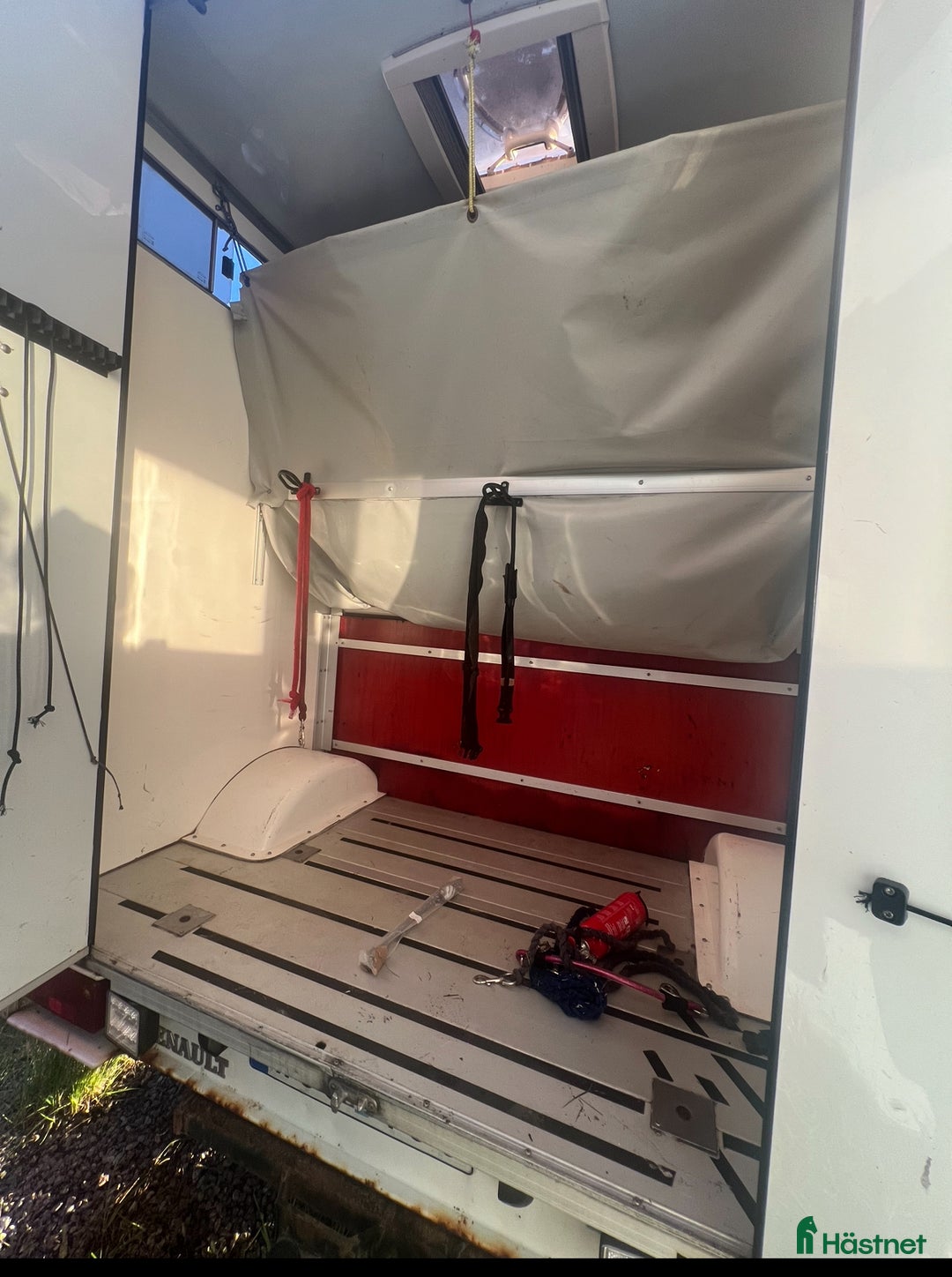 Hästlastbilar  fordon & transport till salu: Renault master 2005 i Undrom - Annons 6