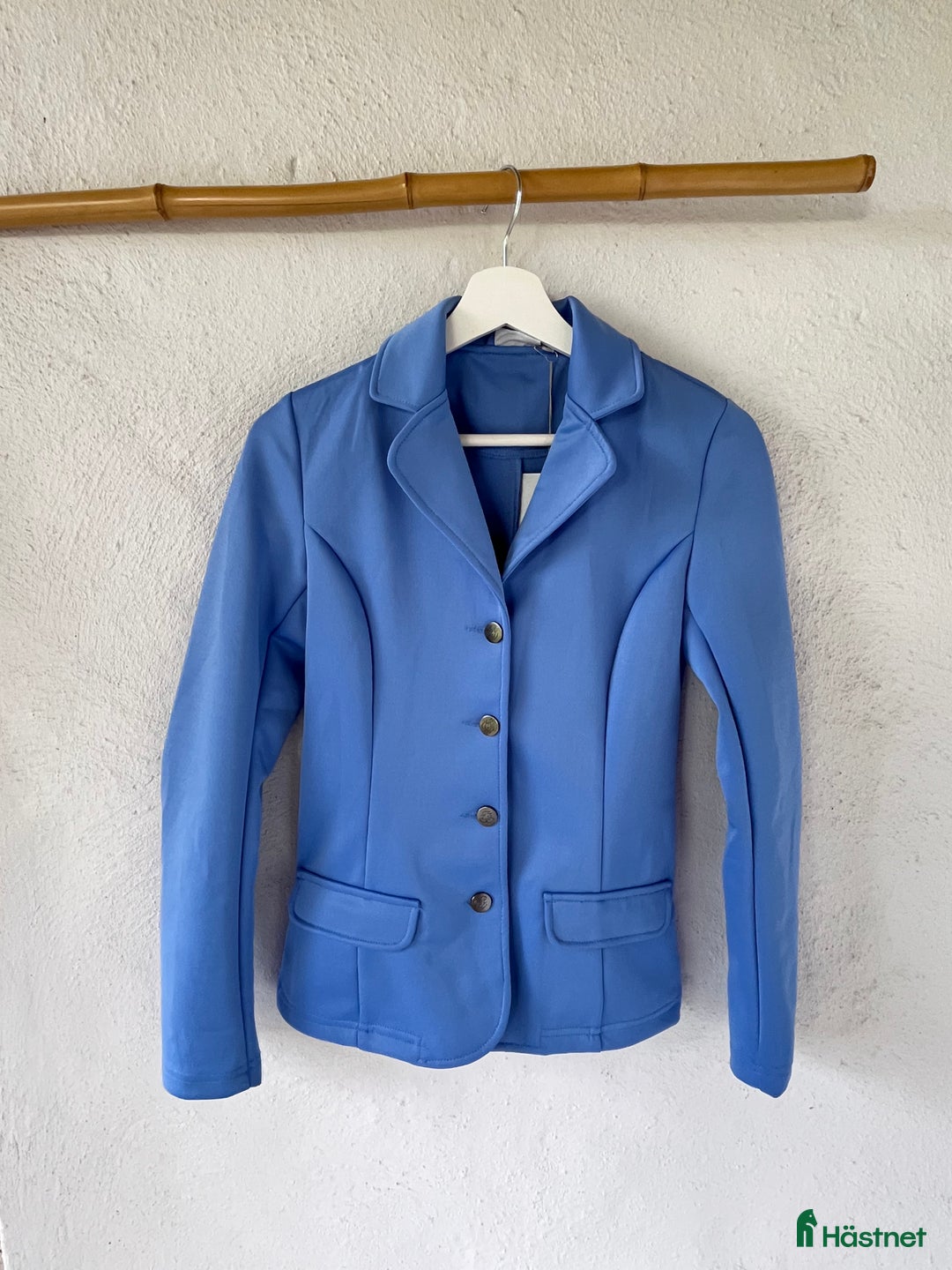 Jackor & Kavajer ryttarutrustning till salu: Tävlingskavaj, strl 36 i Mölnlycke - Annons 1