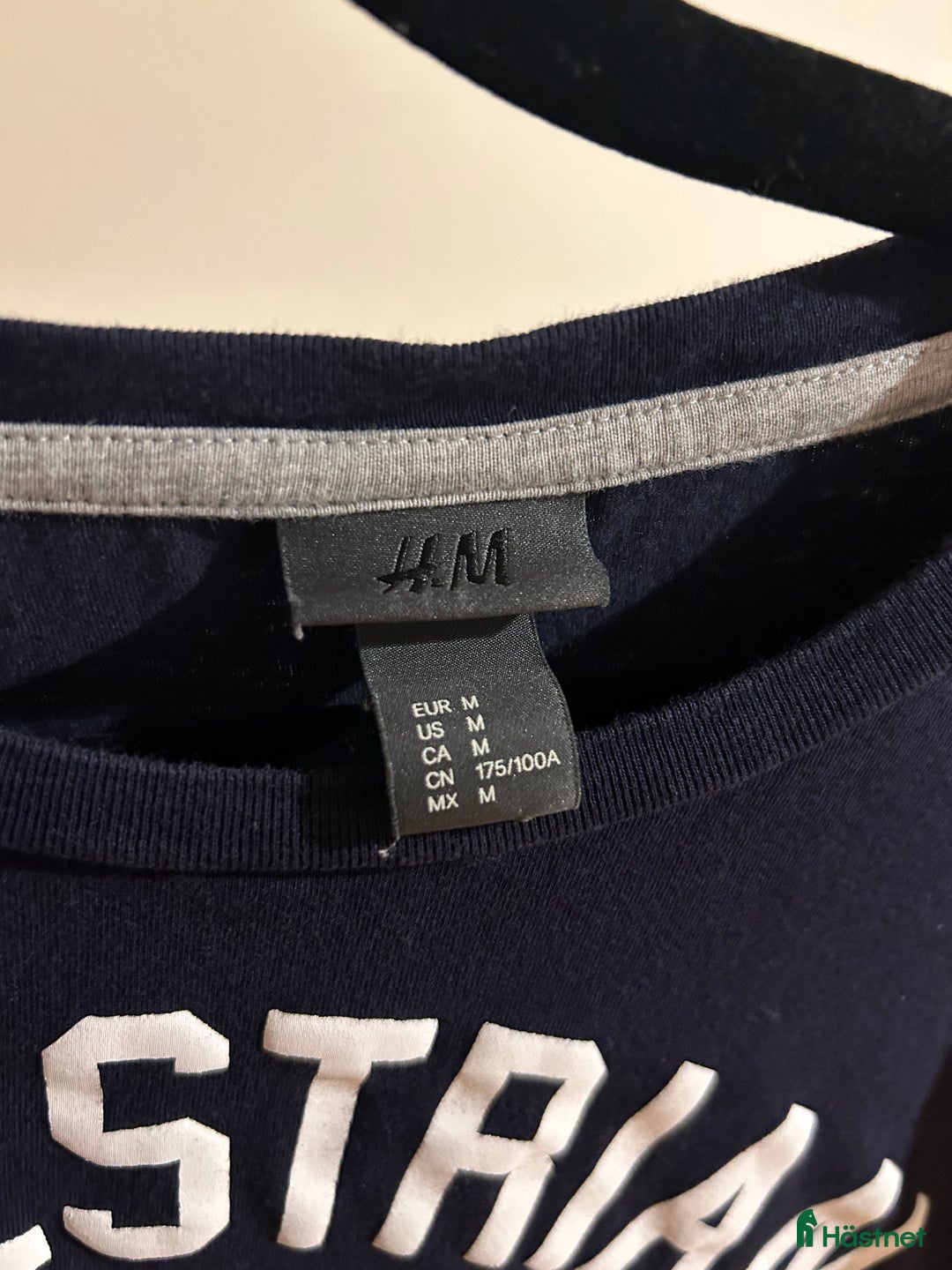 Övrigt Ridkläder ryttarutrustning till salu: H&M väst, tröjor & T-shirt, S-XL ( 36-40 )  i Värmdö - Annons 10