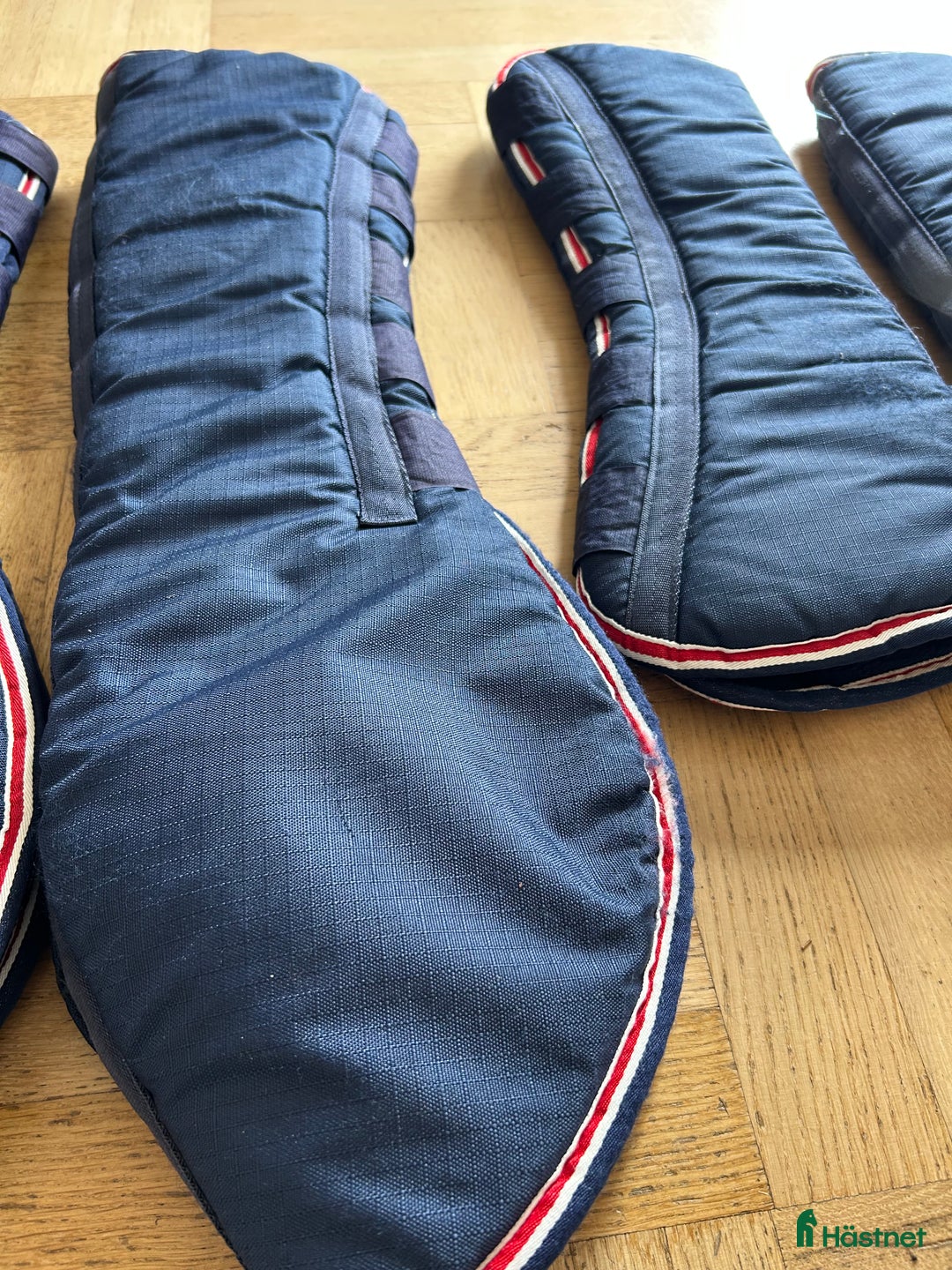 Benskydd hästutrustning till salu: Transportskydd i Bengtsfors - Annons 2