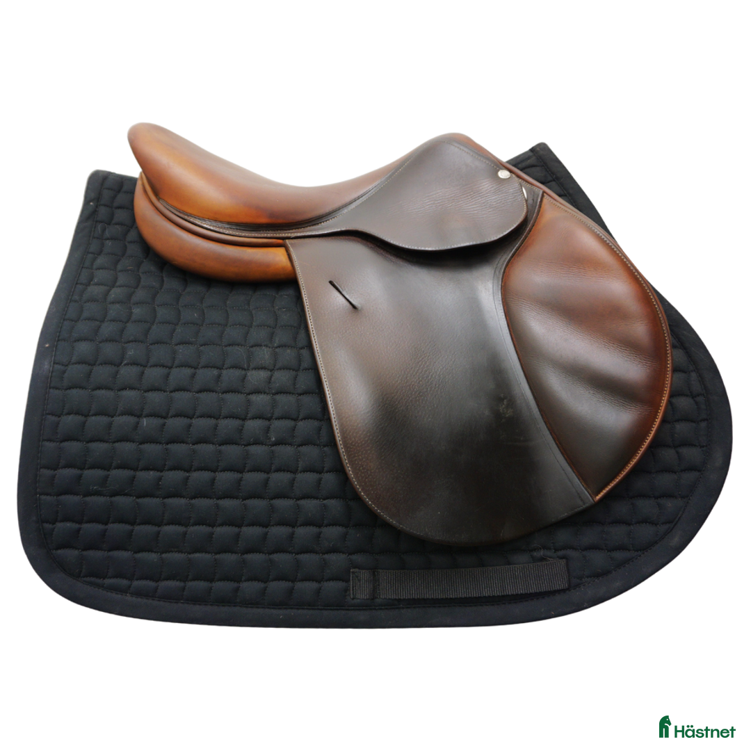 Sadlar hästutrustning till salu: Butet M 16,5" - petit storlek! i Upplands Väsby - Annons 4