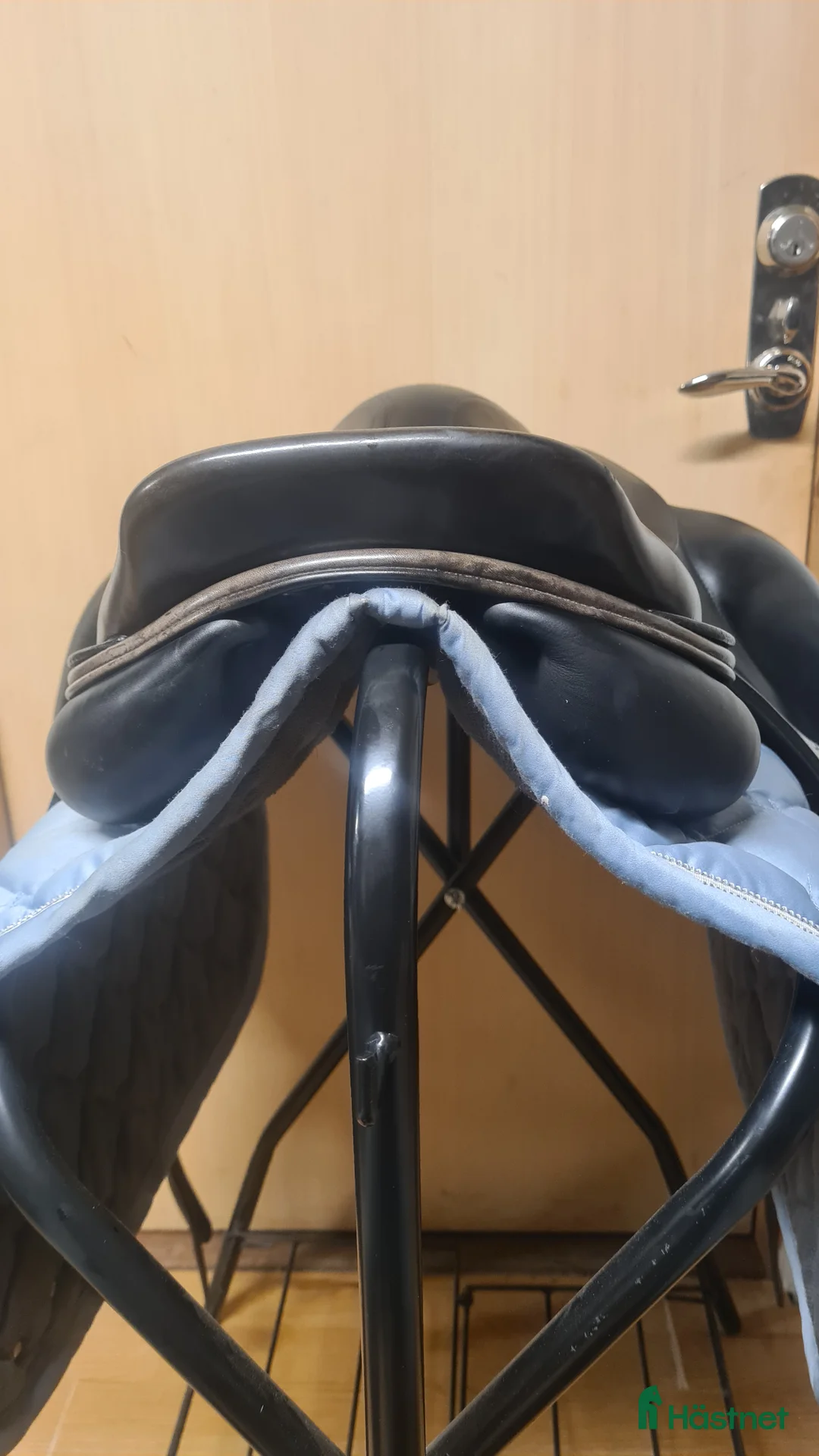 Sadlar hästutrustning till salu: Equipe Emporio Iceland i Hamneda - Annons 3