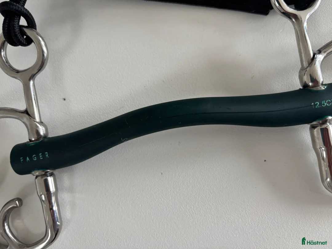 Bett hästutrustning till salu: Oanvänt fager Andrea bett st 12.5 - Annons 2