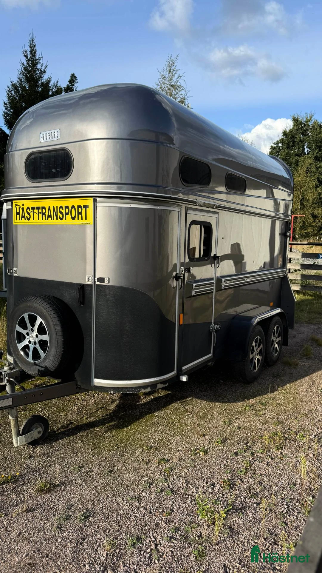 Hästtransporter  fordon & transport till salu: Välskött hästsläp i Skövde - Annons 2