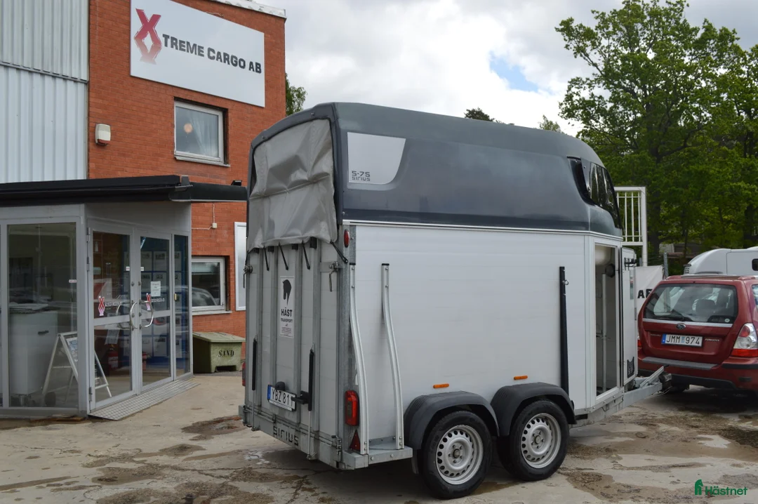 Hästtransporter  fordon & transport till salu: Sirius S75 2016 Sadelkammare i Kvicksund - Annons 3