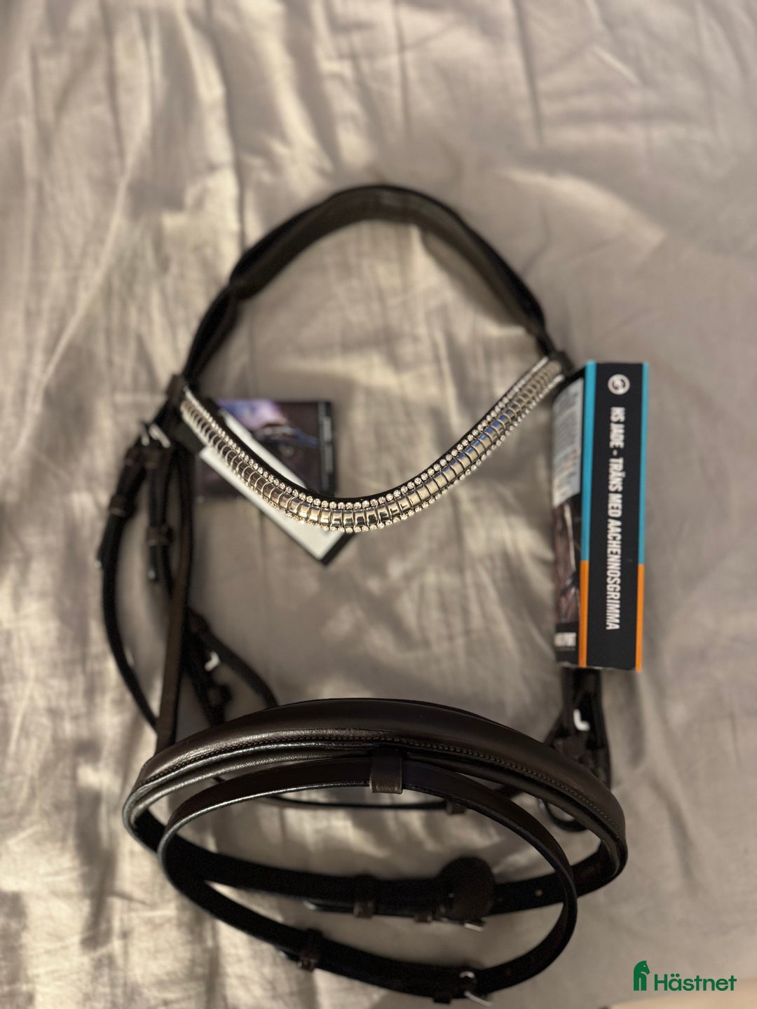 Träns hästutrustning till salu: Helt nytt fint träns i Blåsmark - Annons 1