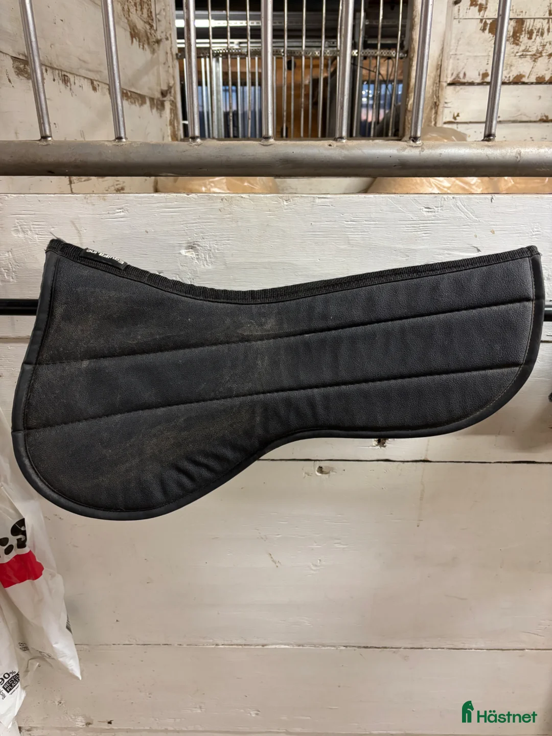 Sadeltillbehör hästutrustning till salu: Equfit sadelpad - Annons 2