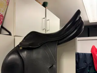 Sadlar hästutrustning Prestige Hoppsadel - Annons 1