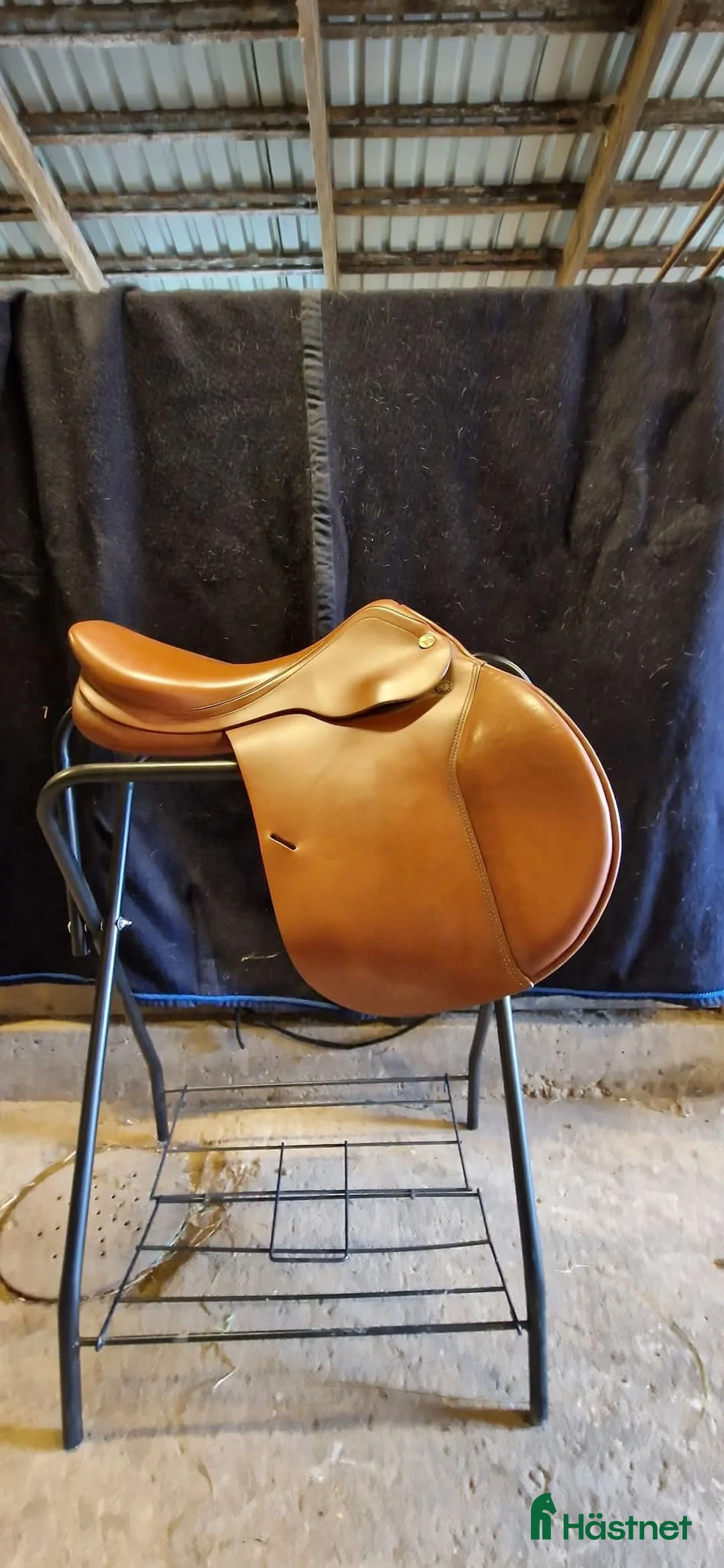 Sadlar hästutrustning till salu: Prestige Golden Star  i Brålanda - Annons 1