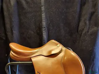Sadlar hästutrustning Prestige Golden Star i Brålanda - Annons 5