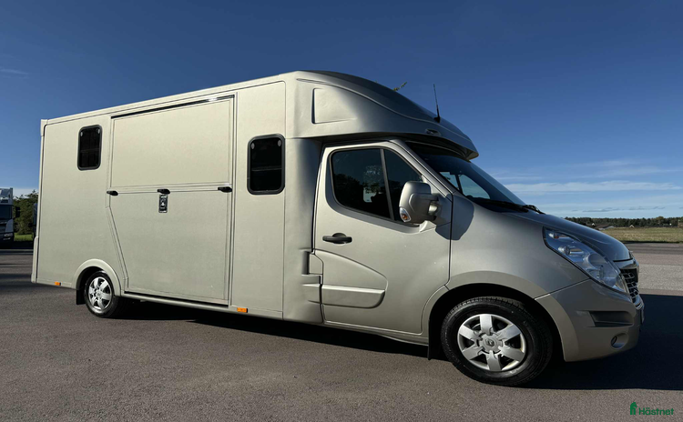 Hästlastbilar  fordon & transport till salu i Köping - Annons 17