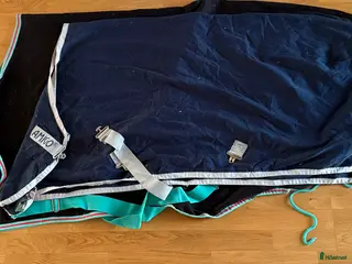 Täcken hästutrustning Fleecetäcke, Jersey täcke och stalltäcke i Vikingstad - Annons 19