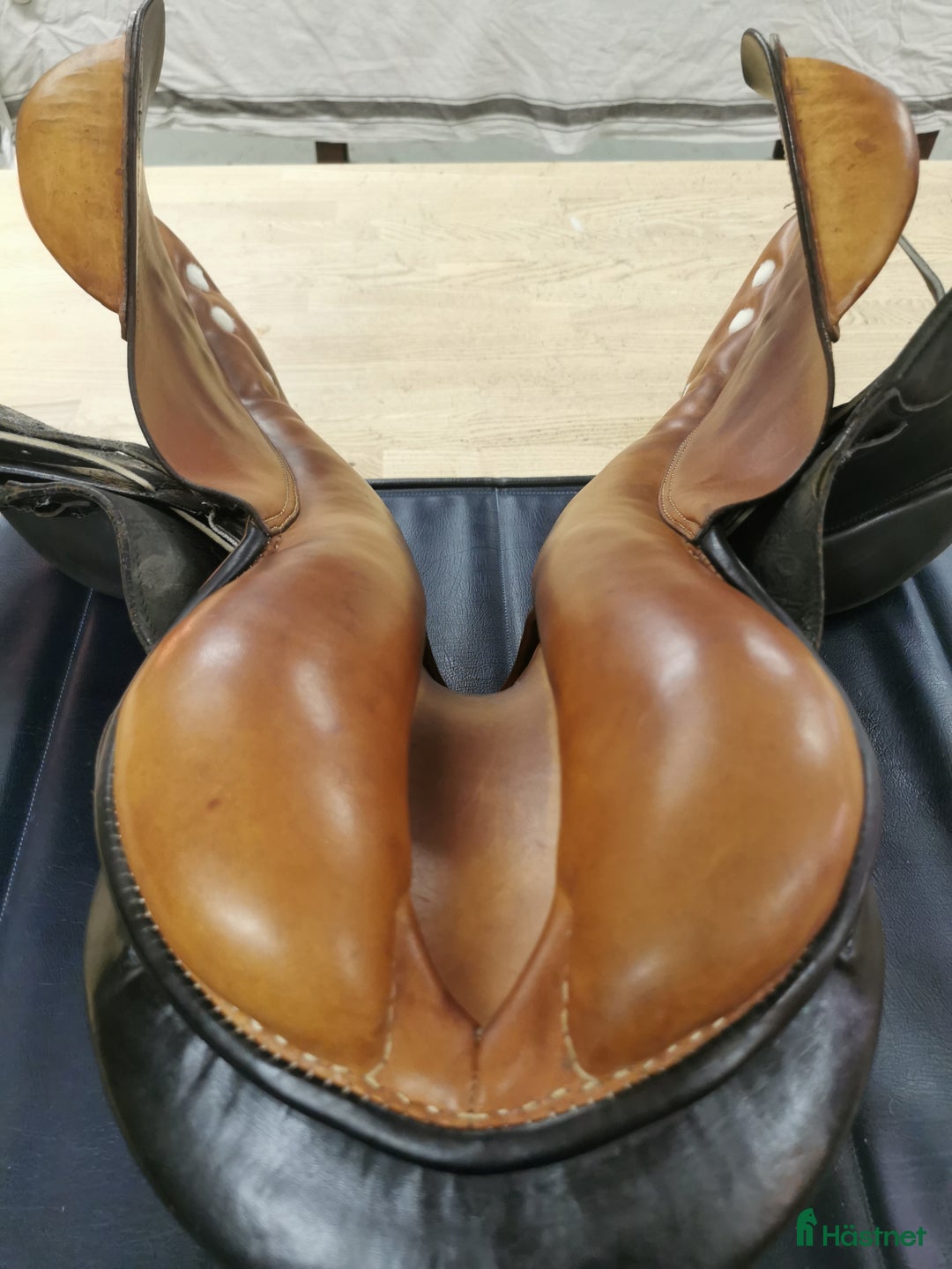 Sadlar hästutrustning till salu: Stubben Siegfried MF Special i Vännäs - Annons 4