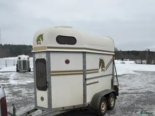 Hästtransporter fordon & transport till salu: Boj Bravo i Nora - Annons 1