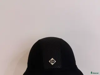 Hjälmar ryttarutrustning till salu: Charles Owen Sp8 i fint skick i Västra Frölunda - Annons 3