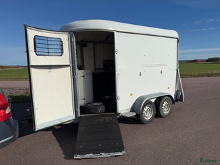 Hästtransporter fordon & transport till salu: Fautras Oblic+2 -19 i Borlänge - Annons 13