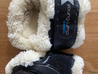 Benskydd hästutrustning till salu: Young jump fluffskydd säljes i Skepplanda - Annons 10