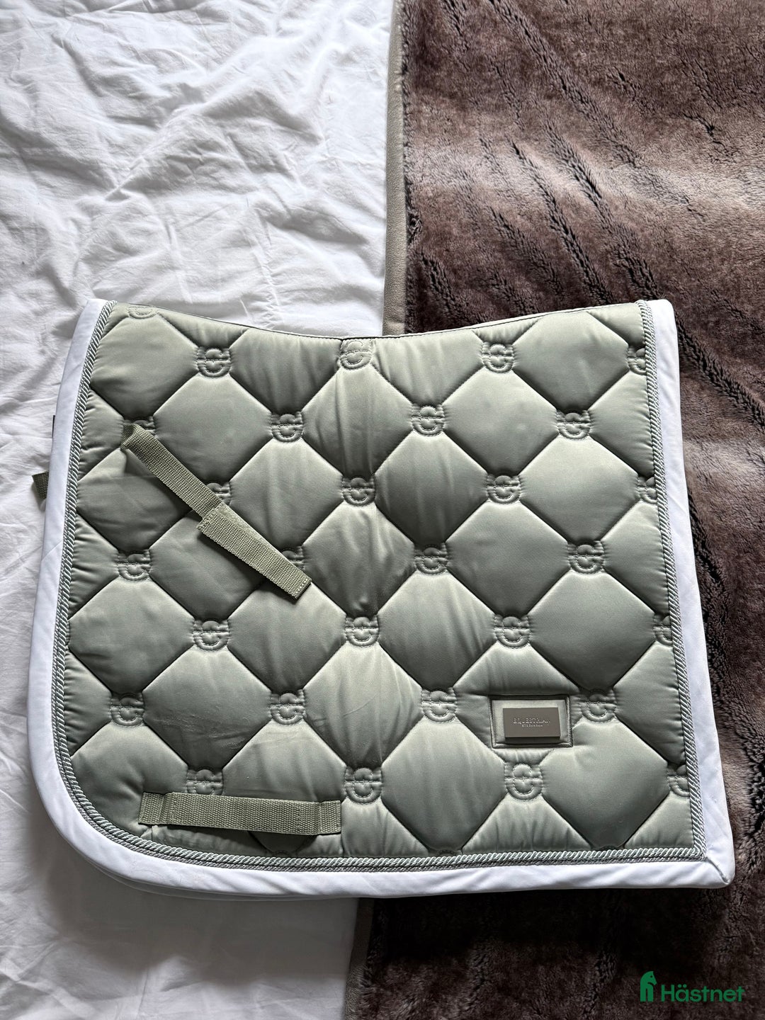 Schabrak & Vojlockar hästutrustning till salu: Diverse ES schabrak i Lindesberg - Annons 3