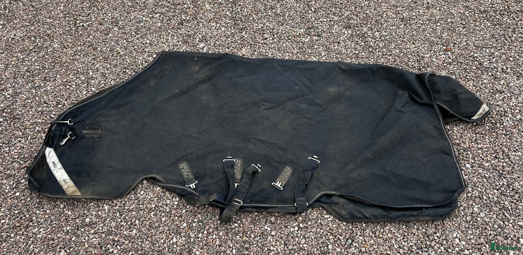 Täcken hästutrustning till salu: Flertalet Horseware täcken strl 7.0 i Höör - Bild 4