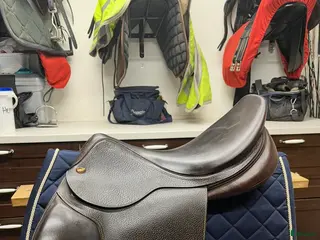 Sadlar hästutrustning Lippo Enzo 2021 - Annons 5