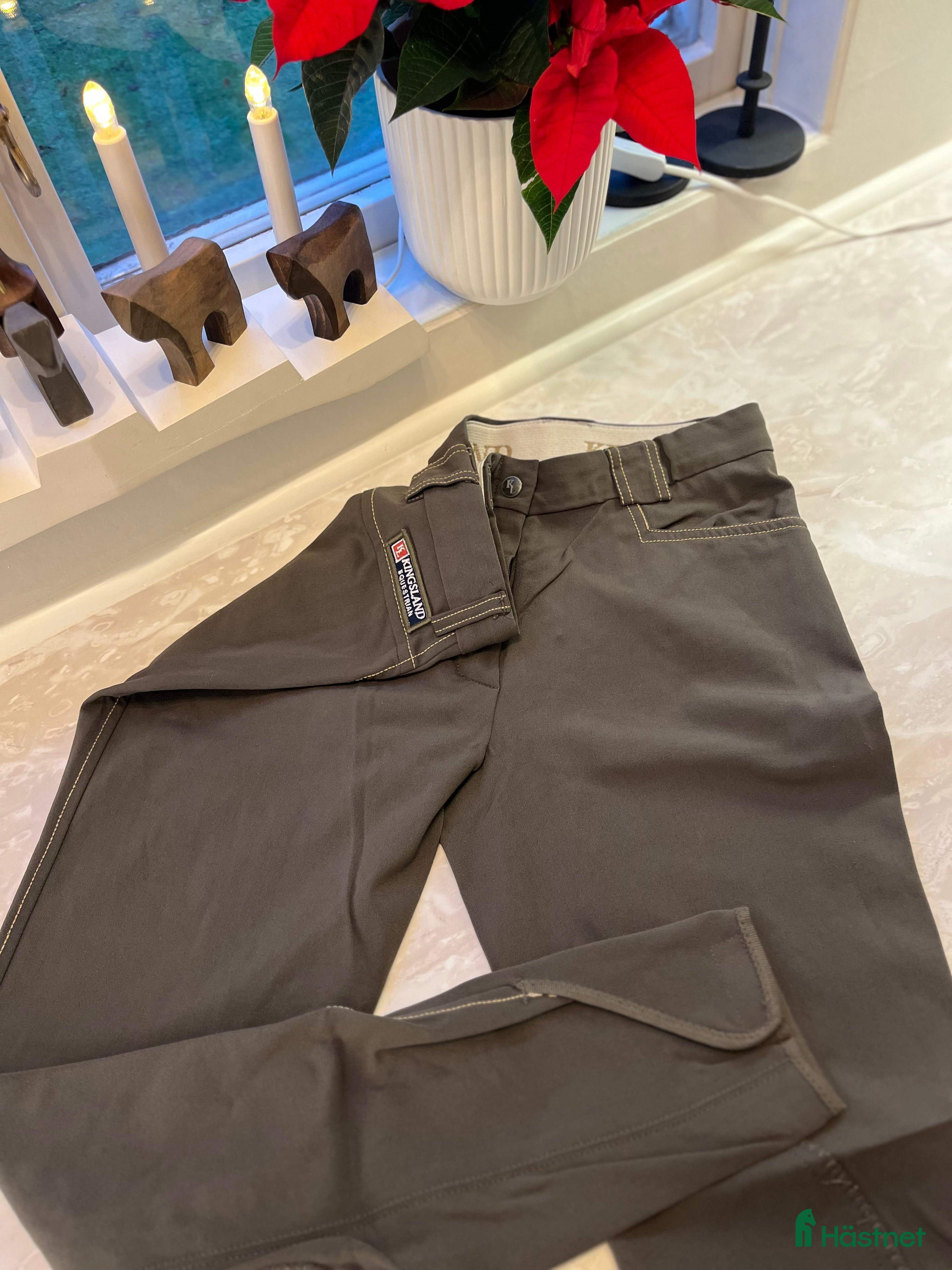 Ridbyxor ryttarutrustning till salu: RIDBYXOR FRÅN KINGSLAND!  i Stånga - Annons 10