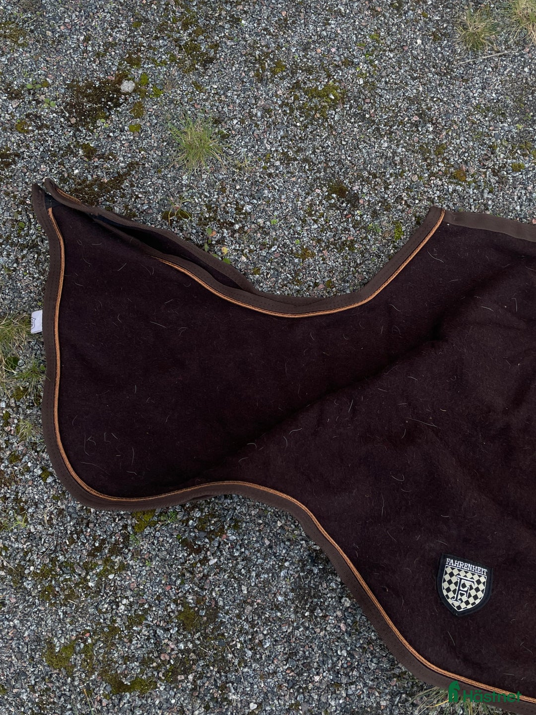 Täcken hästutrustning till salu: Ländtäcke i Knivsta - Annons 2