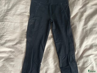 Övrigt Ridkläder ryttarutrustning till salu: Ridbyxor i Lysekil - Annons 22