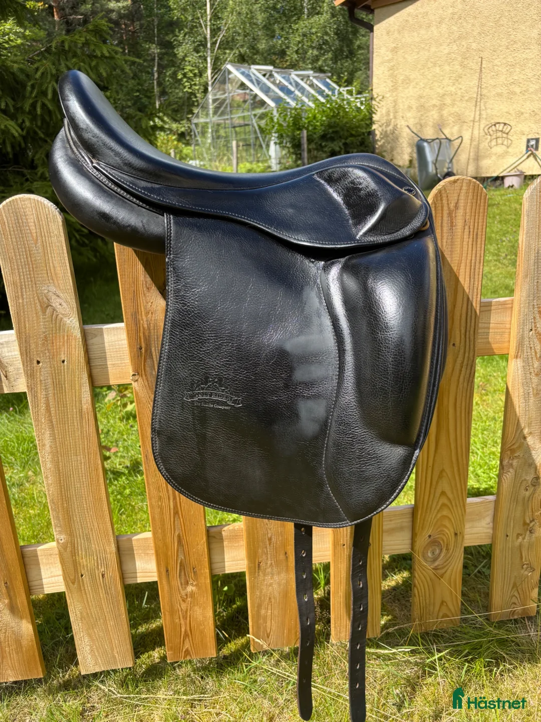 Sadlar hästutrustning till salu: Töltrider Glampi  i Järfälla - Annons 2