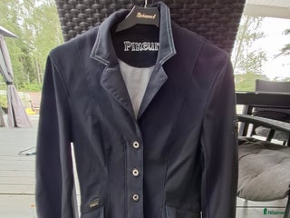 Jackor & Kavajer ryttarutrustning till salu: Pikeur i Sorunda - Annons 3