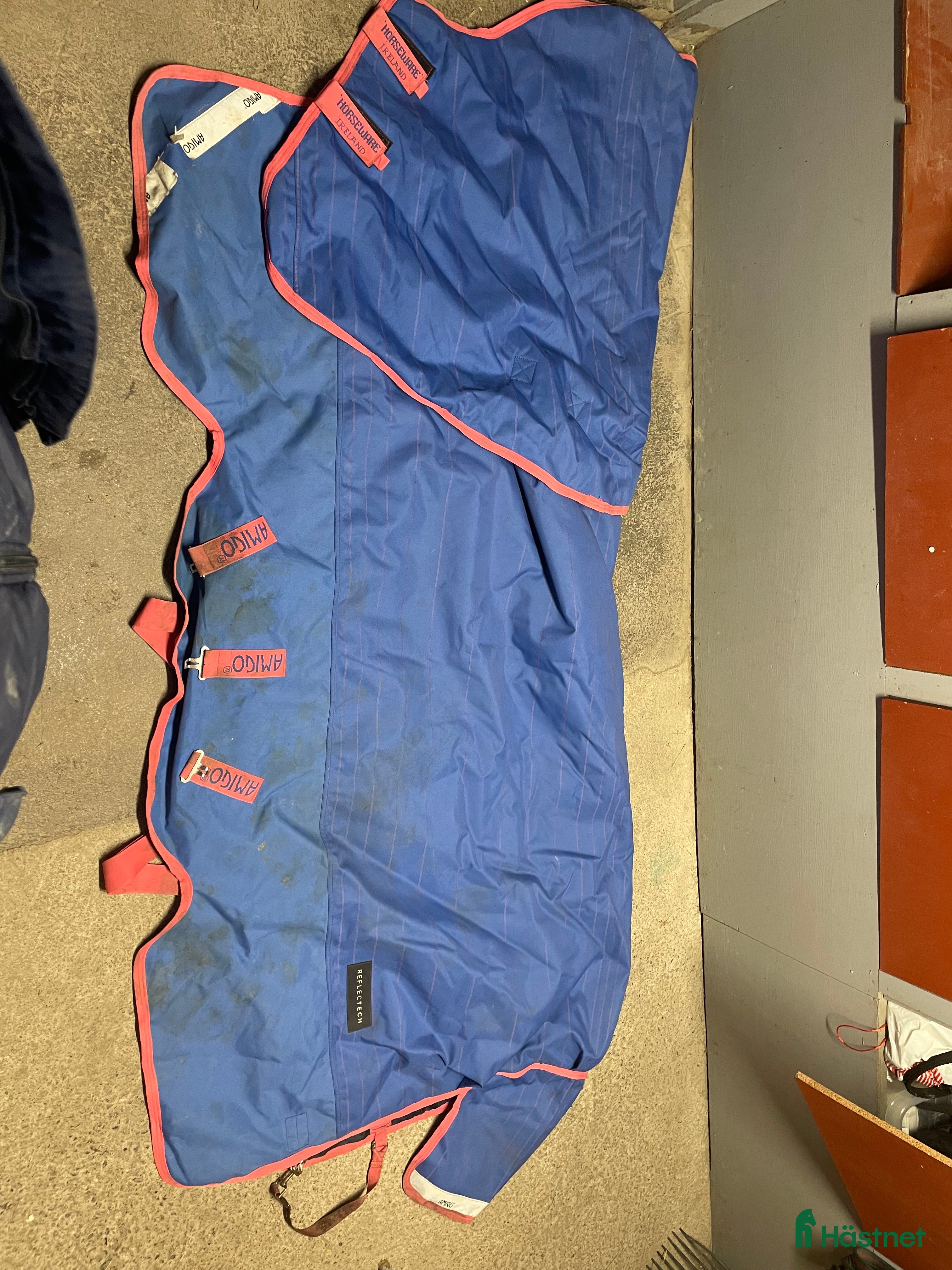 Täcken hästutrustning till salu: Amigo bravo 12 reflect plus  i Nyköping - Annons 3