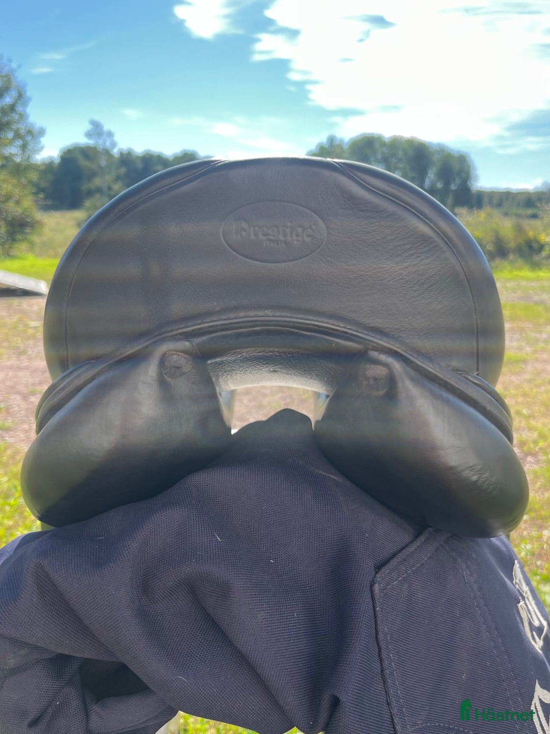 Sadlar hästutrustning till salu: Prestige Lucky Idol dressyrsadel i Torsåker - Annons 2