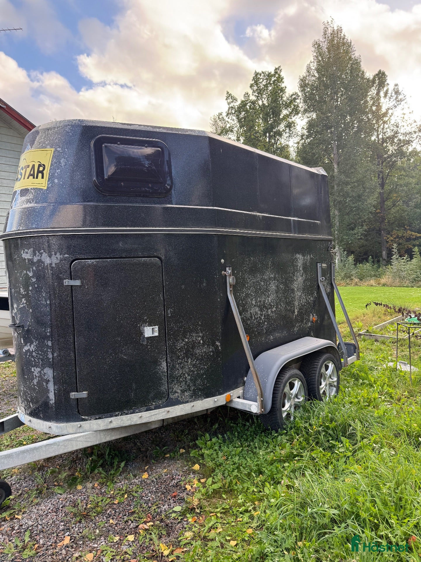 Hästtransporter  fordon & transport till salu: Hästtransport med sadelkammare  - Annons 7