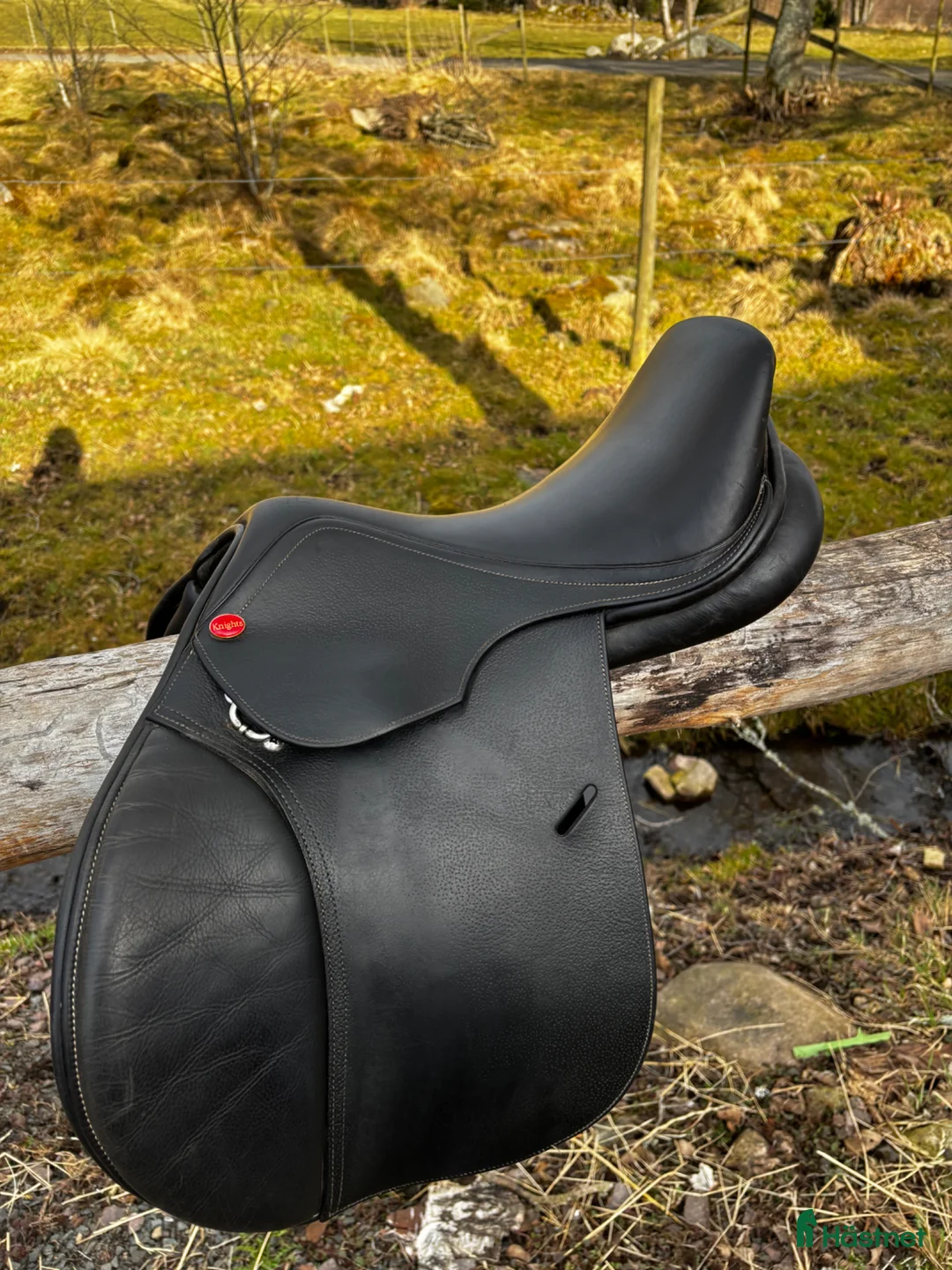 Sadlar hästutrustning till salu: Robin Hood knights elite 15” i Gränna - Annons 1