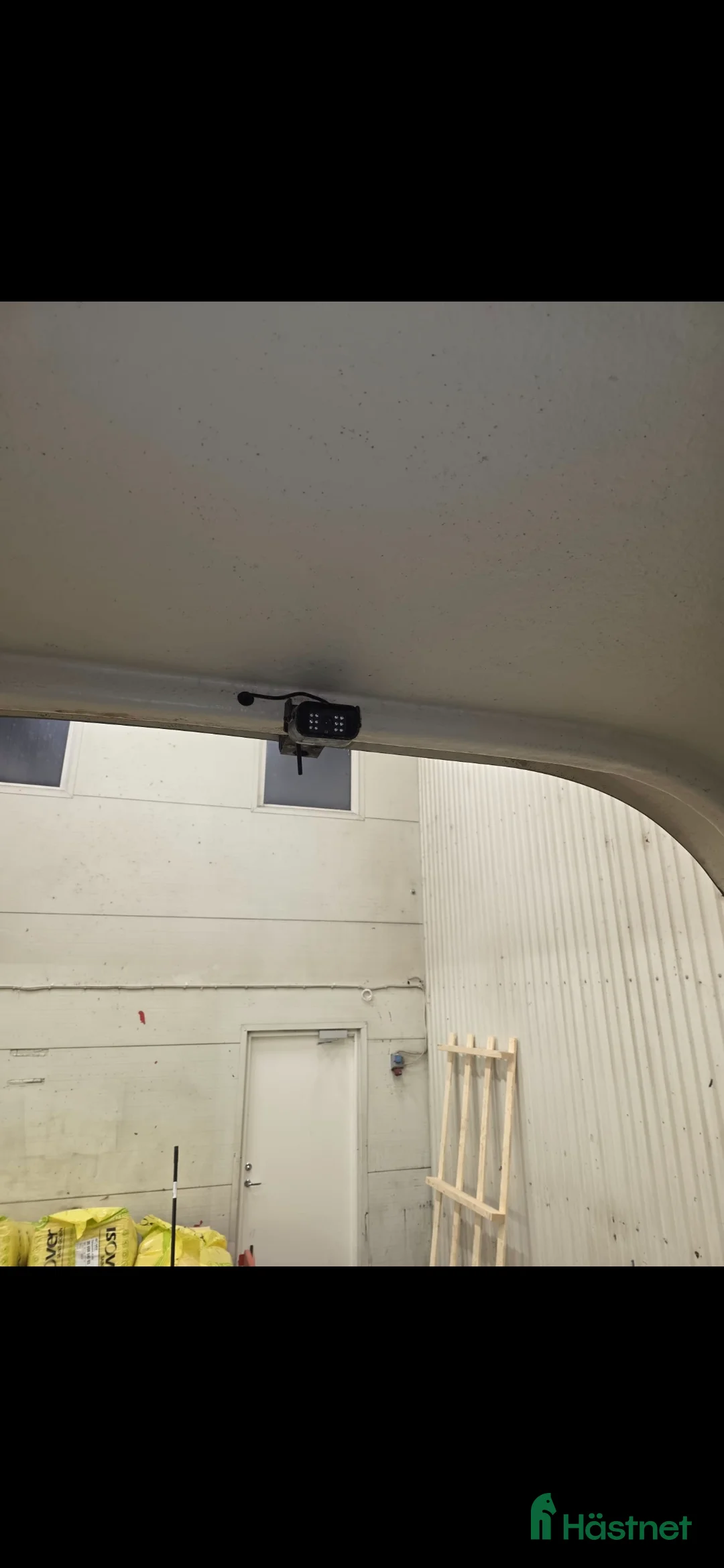 Hästtransporter  fordon & transport till salu: Thule premium 150 E5 - Annons 8