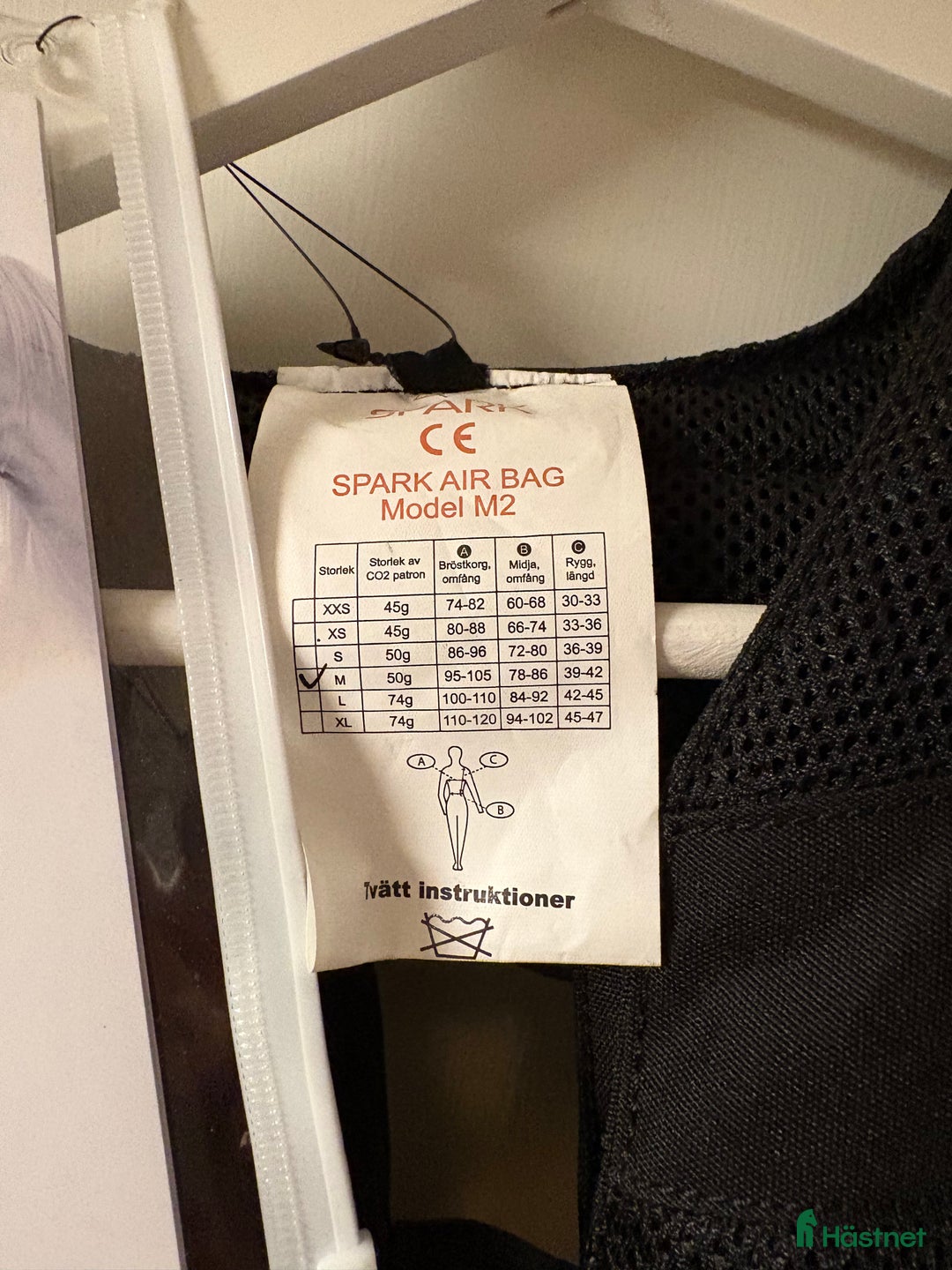 Säkerhetsvästar ryttarutrustning till salu: Spark EQ3 Air bag väst i Johanneshov - Annons 3