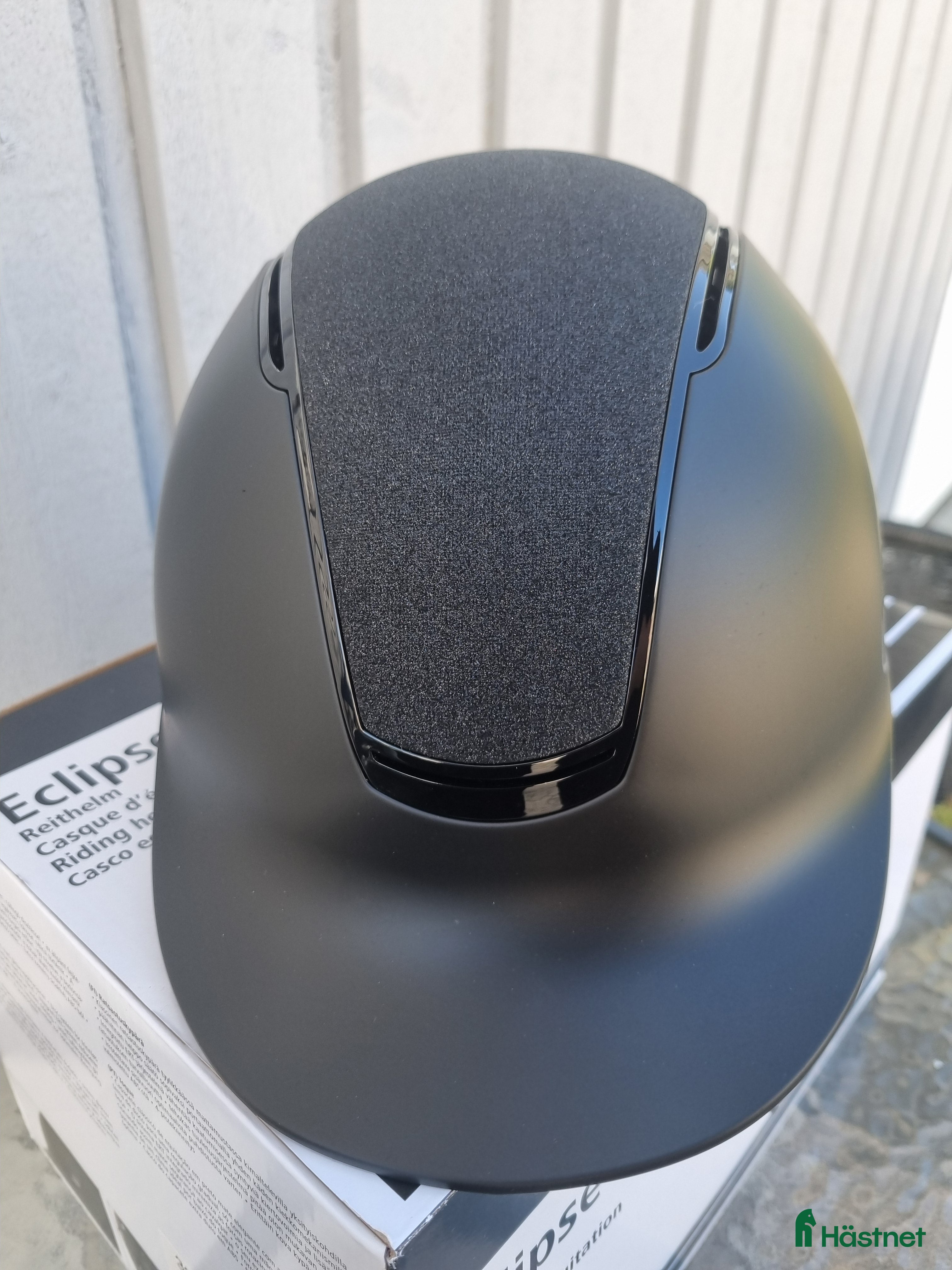 Hjälmar ryttarutrustning till salu: Ridhjälm säljes i Sjöbo - Annons 19