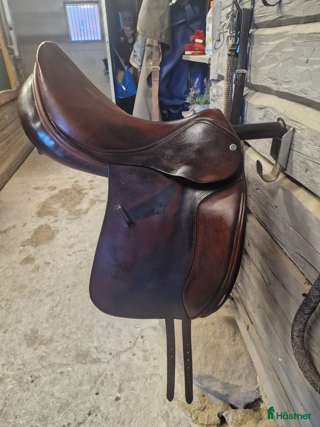 Sadlar hästutrustning till salu: Brun Jaguar äldre modell - Annons 6