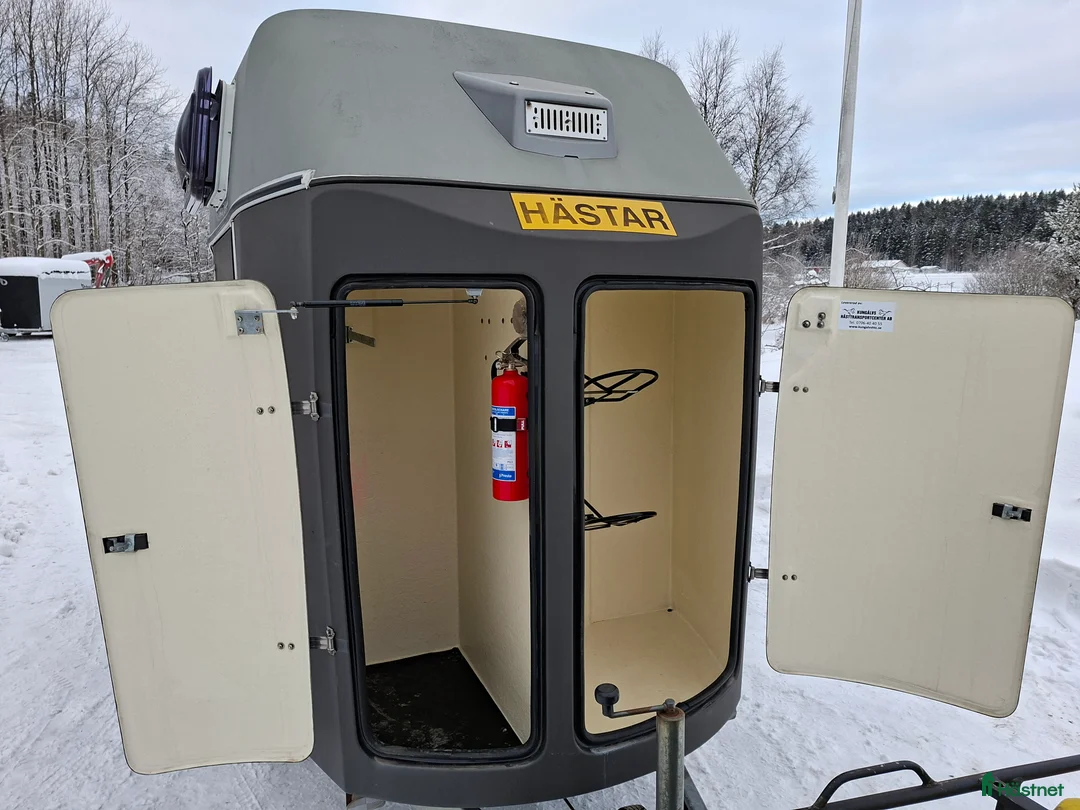 Hästtransporter  fordon & transport till salu: Hästtransport Thule Premium - Annons 5
