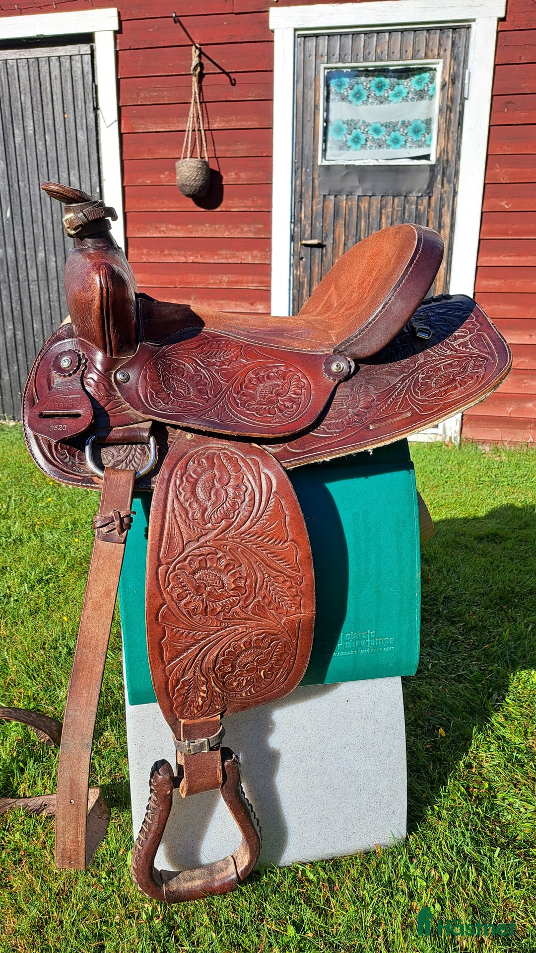 Sadlar hästutrustning till salu: Snygg och skön trail sadel i Lillhärdal - Annons 1