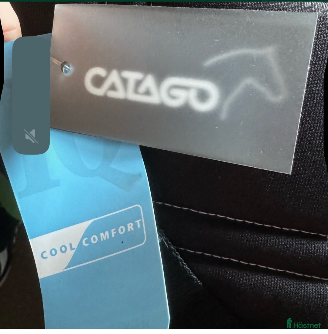 Schabrak & Vojlockar hästutrustning till salu: Nytt svart schabrak i Torsåker - Annons 4