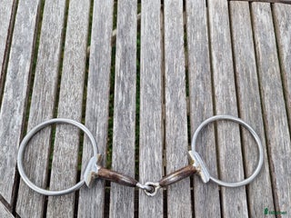 Bett hästutrustning till salu: Äldre Fager bett i Bandhagen - Annons 1