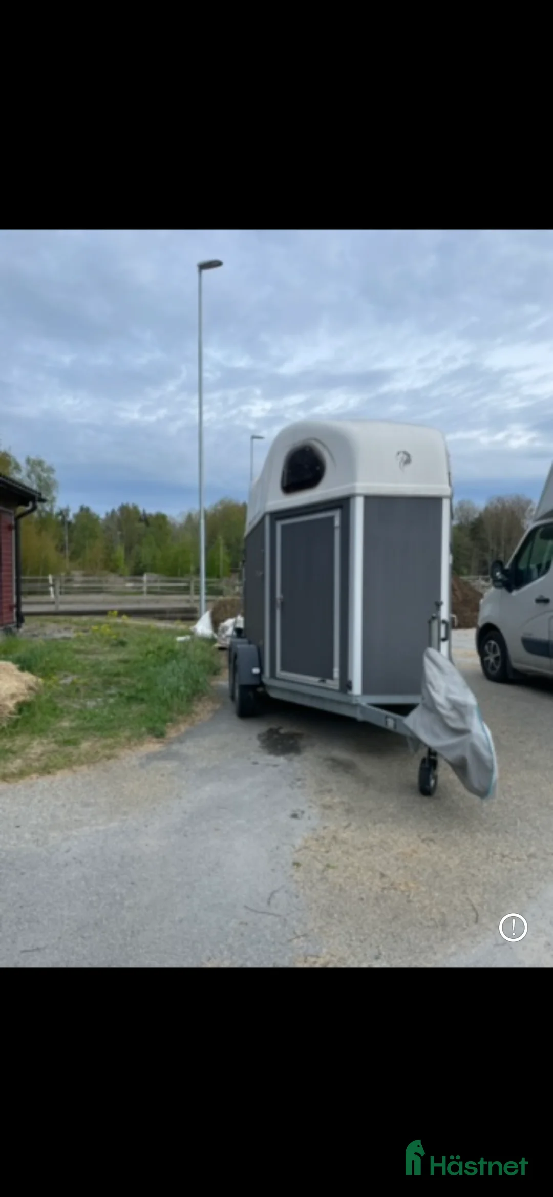 Hästtransporter  fordon & transport till salu: Cheval liberte gold  - Annons 1