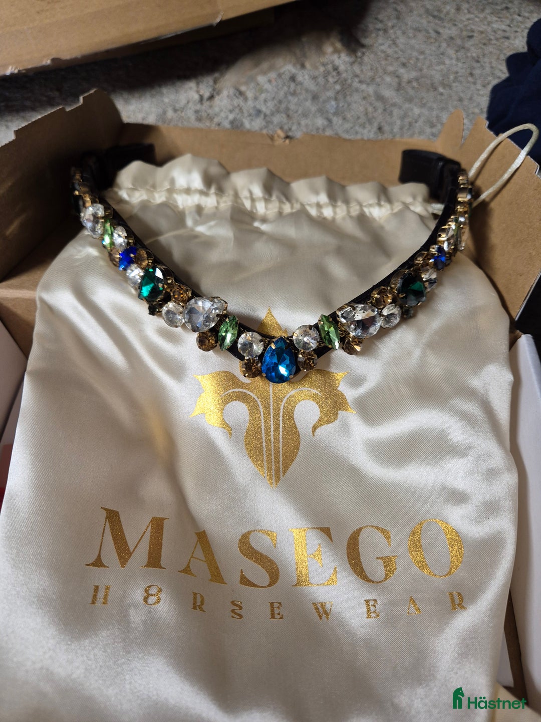 Träns hästutrustning till salu: Träns, pannband, bett och nosgrimma svart läder i Ullånger - Annons 1