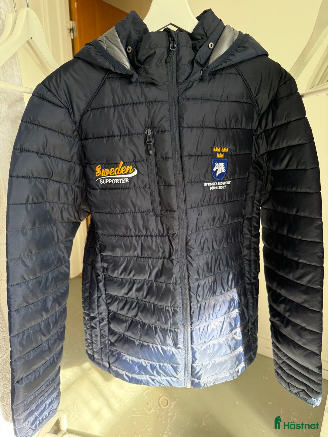 Jackor & Kavajer ryttarutrustning till salu: Ridjackor i Vinninga - Annons 3