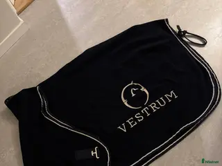 Täcken hästutrustning Vestrum fleecetäcke - Annons 7