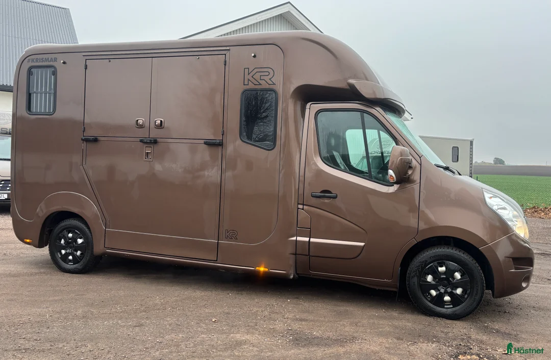 Hästlastbilar  fordon & transport till salu: Renault Master Krismar hästbil  i Laholm - Annons 13