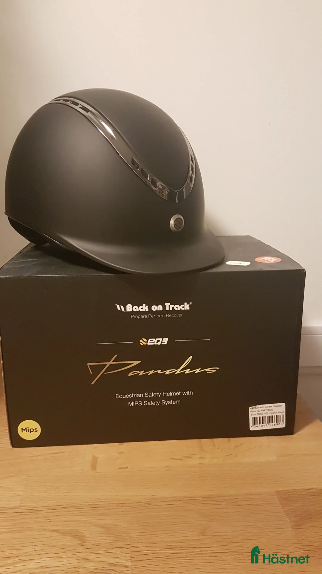 Hjälmar ryttarutrustning till salu: Mips helmet Bärs några gånger i Alingsås - Annons 2